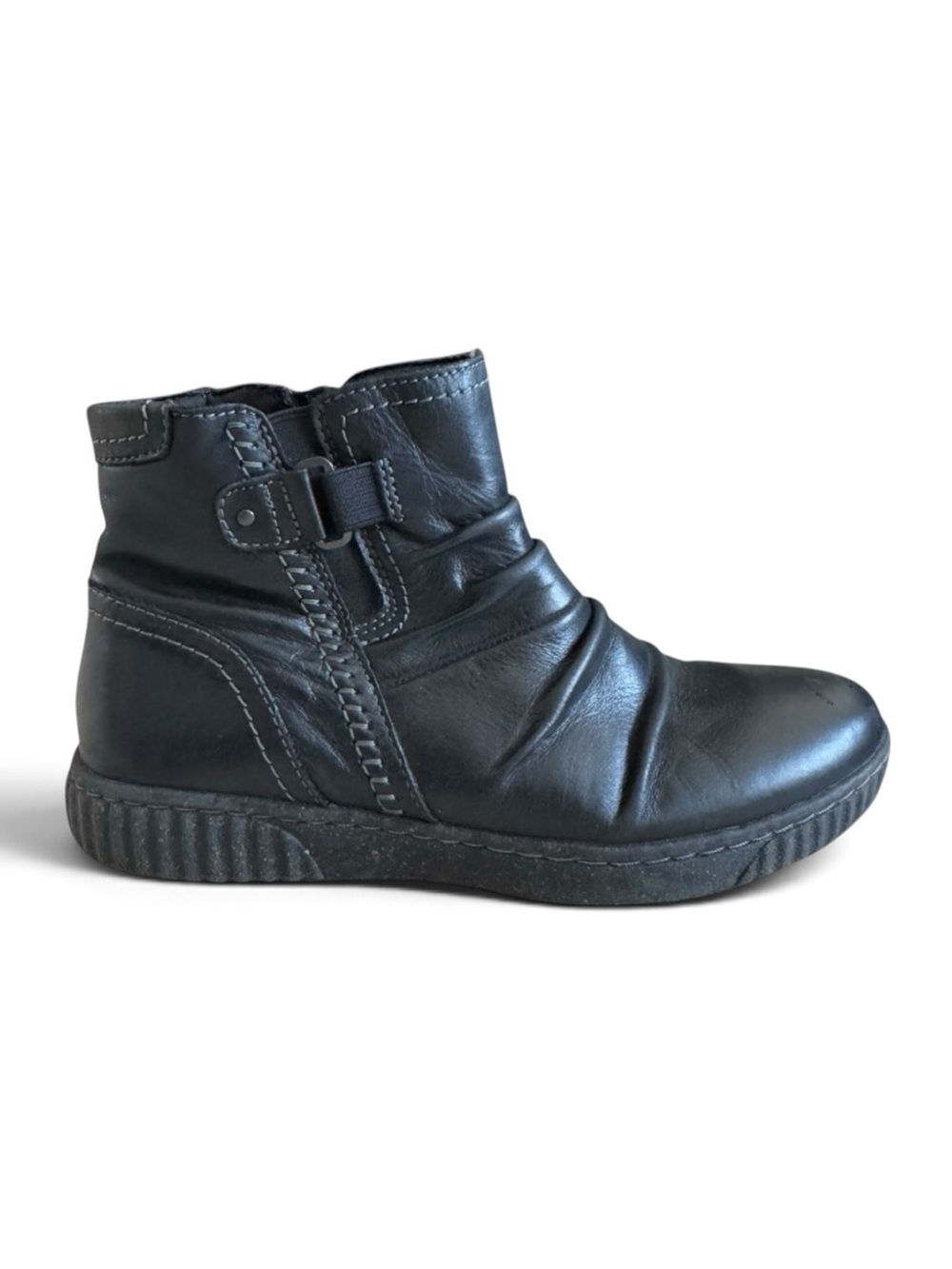 Clarks Collection Leather Slouch Ankle Boots Side Zip Comfort Casual Black 8.5